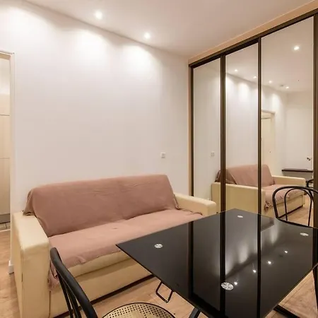 Apartment Versailles - Cozy Near The Seine *