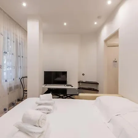 Appartamento Versailles - Cozy Near The Seine Parigi